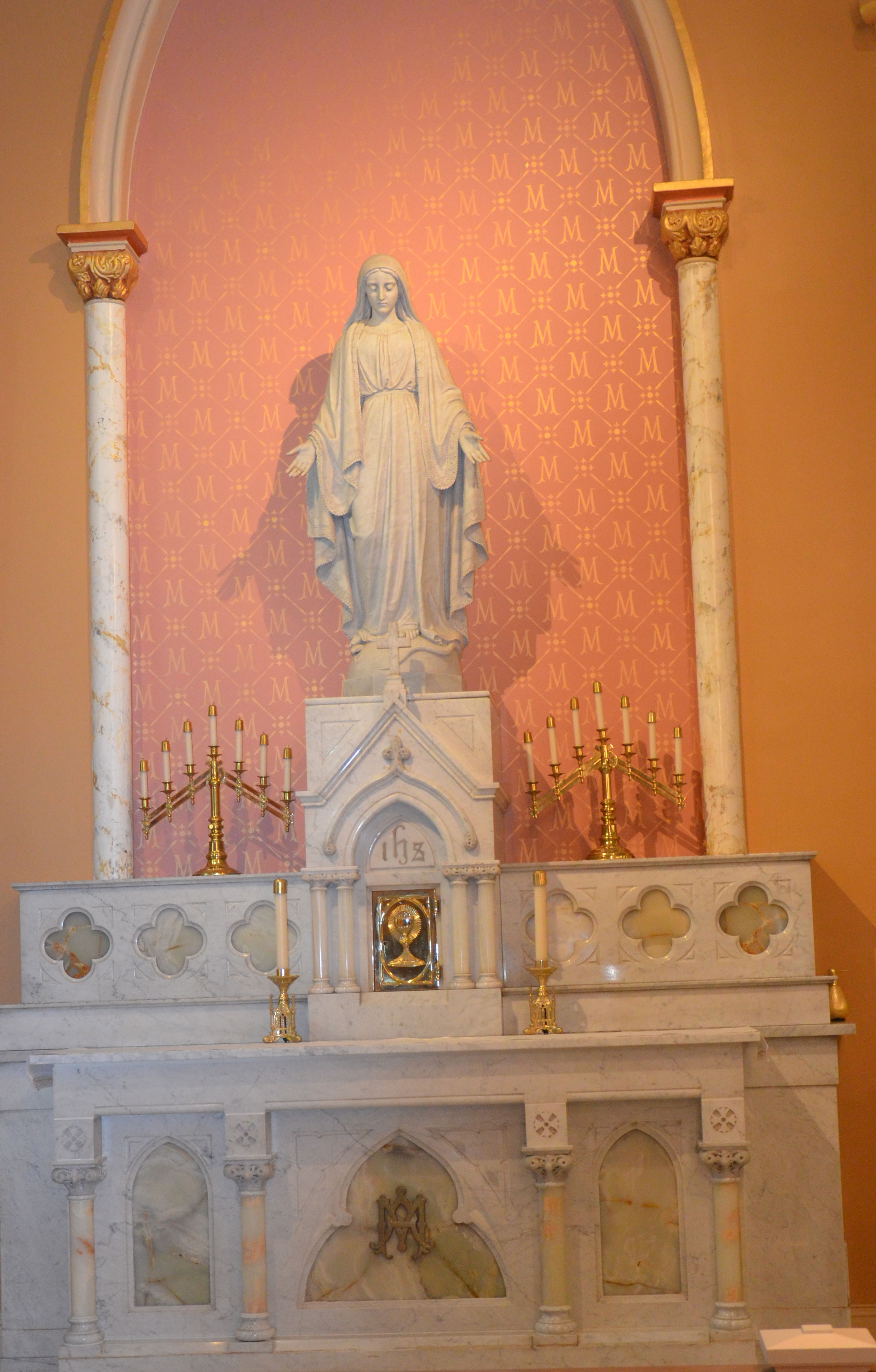 Altar of the Blessed Virgin Mary